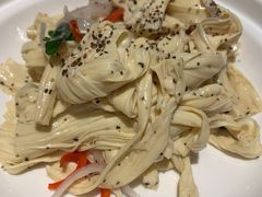 干捞腐竹-卯时·龙光雅宴·精致锡帮菜(惠山古镇店)