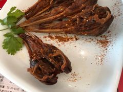 -精悦蓉(松江万达广场店)