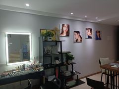 -ME觅妆·定制美妆·彩妆私教(菱角湖店)