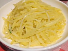 清炒土豆丝-老街鱼嘴巴(坡子街老店)