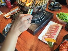 -山之屋炭火烧肉·生啤畅饮(大朗万科中央公园店)