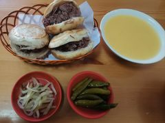 -闫家驴肉火烧(五四店)