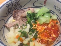 -陇上秦轩西安biangbiang面(朝龙汇店)