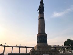 -人民防洪胜利纪念塔