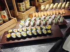 -岷山饭店-芝芝自助餐厅