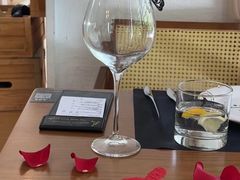 -Mark&Mars Restaurant