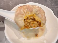 -莱莱小笼·乔艾