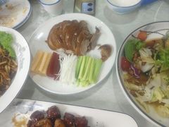 -六和聚传统烤鸭.天津菜(和平店)