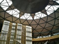 -上海滴水湖皇冠假日酒店