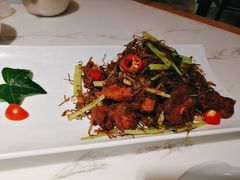 -姜君·千岛湖鱼头馆(浦东大道店)