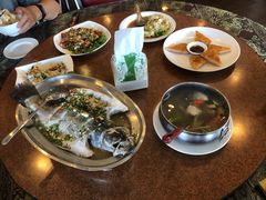 清蒸柠檬鱼-云之泰云南泰国料理(员林店)