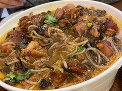 小鸡炖蘑菇-李老哈·东北菜(宋园路店)