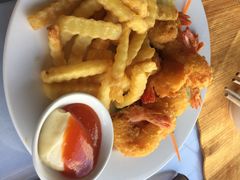 -Lanterns Vietnamese Restaurant