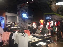 -NIKE武汉品牌体验店
