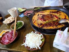 -黄潇洒老火锅(九眼桥宏济巷店)