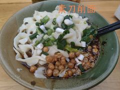 -李记特色罐罐米线(重庆中环大厦店)