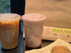 -星巴克臻选(莘庄仲盛店)