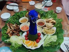 -沐毫傣泐云南菜孔雀宴•手抓饭傣味烧烤(曼听公园店)