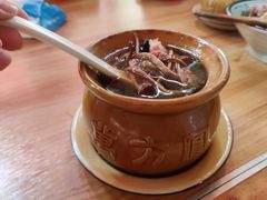 茶树菇排骨瓦罐汤-万方圆拌粉瓦罐汤(滕王阁旗舰店)