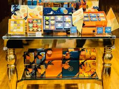-VENCHI 闻绮(上海佛罗伦萨小镇店)
