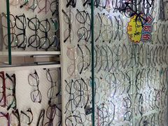 -罗创丹阳眼镜(童卫路店)