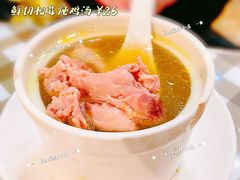 -新大咀港式茶餐厅(宝山万达店)