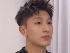 -鸿通城购物中心