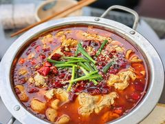 黑豆花恋肥肠-梓木山庄