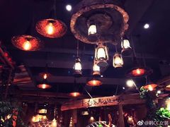 大堂-老牌坊云南鱼豆花火锅(爱建店)