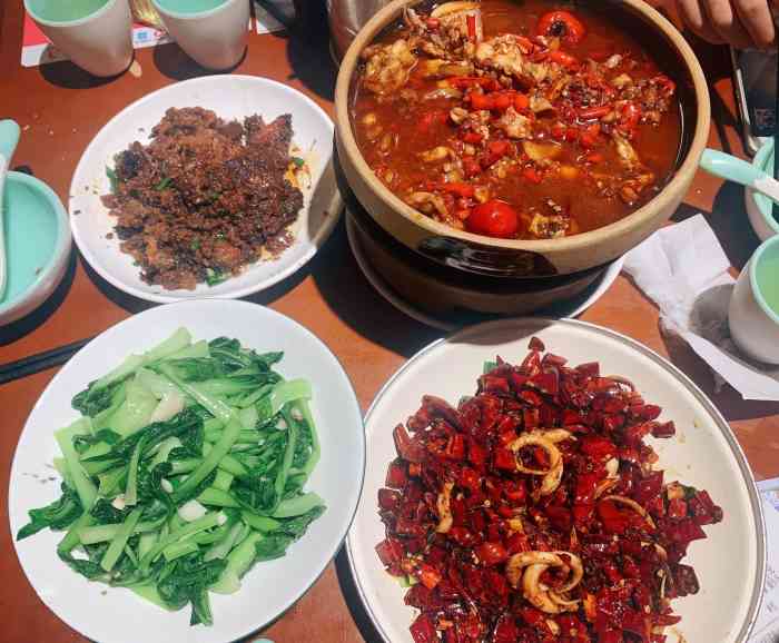 老手艺土钵菜(联盛快乐城店)-"来九江车展,在附近找了个商场吃饭,有的