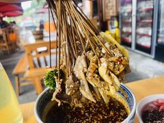 -大众跷脚牛肉馆·非遗传承单位(峨眉山店)