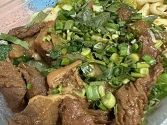 -繁仔牛杂(石排店)