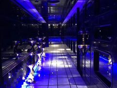 -白玉兰广场停车场