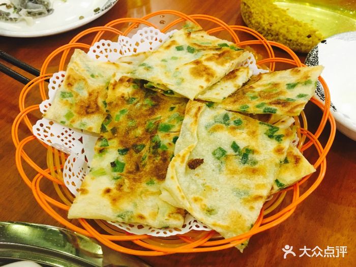 本清素我家酸菜鱼(梅陇店)葱香飞饼图片