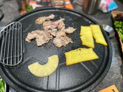 -彭妈家•韩国烤肉料理(张杨路店)