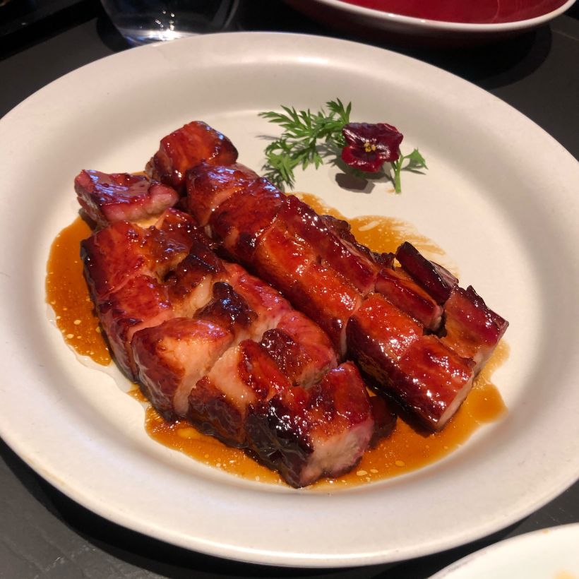 【蜜汁叉烧】可以,味道挺好的.店员也说是自家特调.