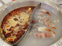 -嘎琉鲜切牛肉自助火锅