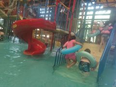 -南宫温泉水世界