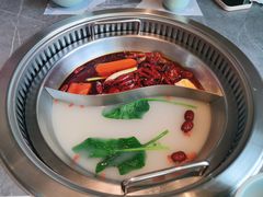 重庆老火锅-故里和山·成都火锅(欢乐港湾店)