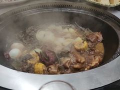 -山河屯铁锅炖鲜鹅·东北菜(开发区一店)