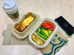 别样牛肉经典千层面-星巴克(上海虹桥南丰城办公楼店)