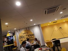 -麦当劳(民盈·国贸城店)