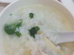 鱼粥-长平老姿娘夜粥(平东一街店)