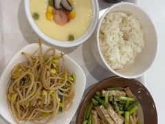 -浦东图书馆读者餐厅