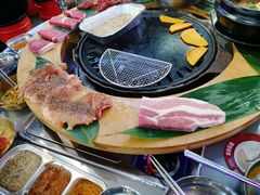 -玄希浪漫厨房·韩料烤肉(湖滨银泰in77店)