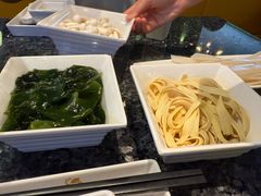 -一席地·本地鸡窝·杭帮鸡火锅(萧山银隆百货店)