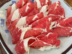 -毛辣果·贵州红酸汤牛肉火锅(西单店)