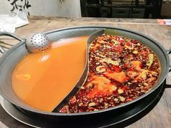 -旧街市鲜货老火锅(大光路店)