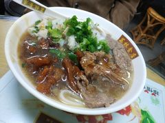至尊三宝捞河-荔林食店(西华路店)