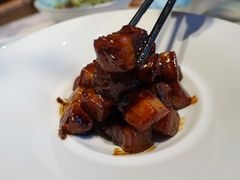 招牌红烧肉-俏江南天津时尚曲艺主题餐厅(马场道店)